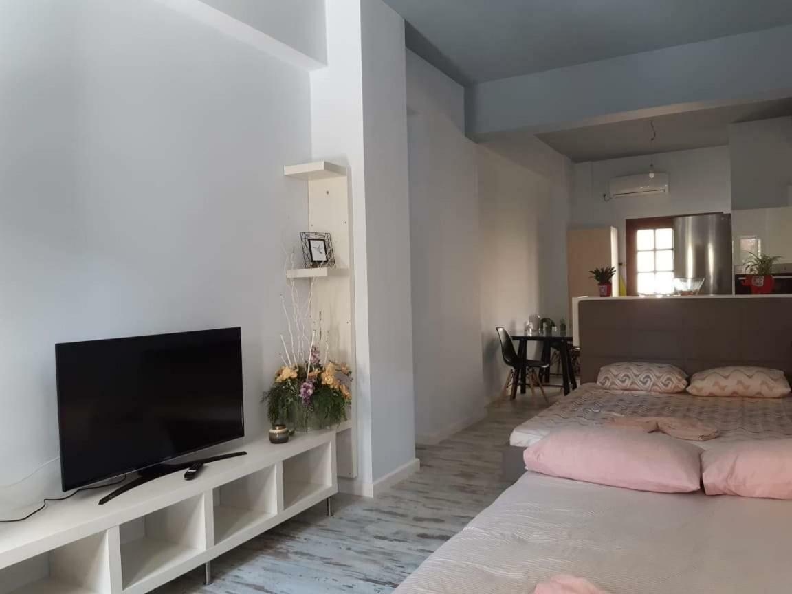 Anastasis Garden Room Каламата Екстер'єр фото